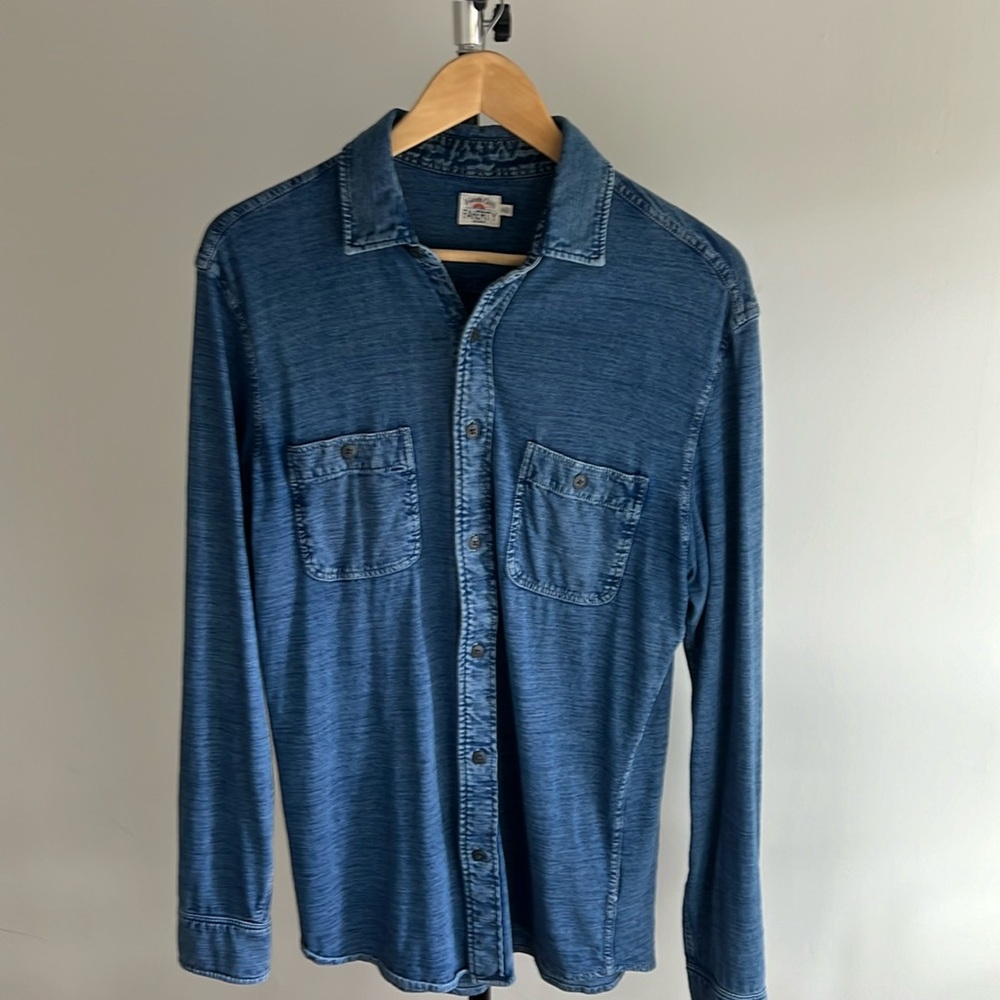 Faherty Men’s “Denim Colored” Button Down